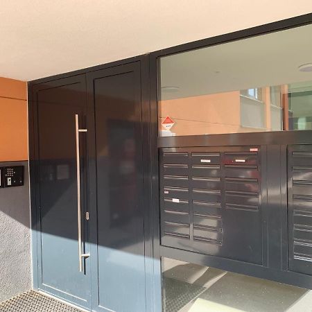 Air-Conditioned, 2 Room Apartment With Terrace 브라티슬라바 외부 사진